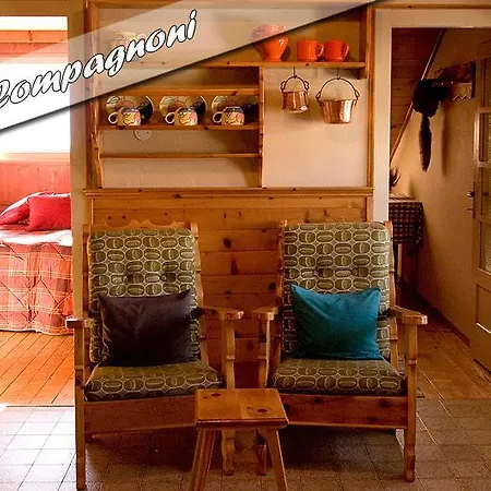Apartament Casa Compagnoni *